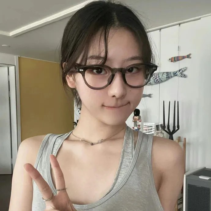 世界欠我一个你